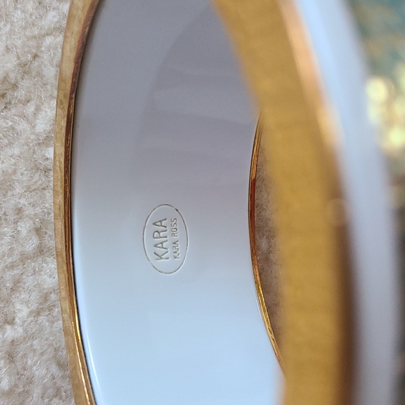 Snakeskin & white enamel gold plated bangle bracelet. - Picture 5 of 6